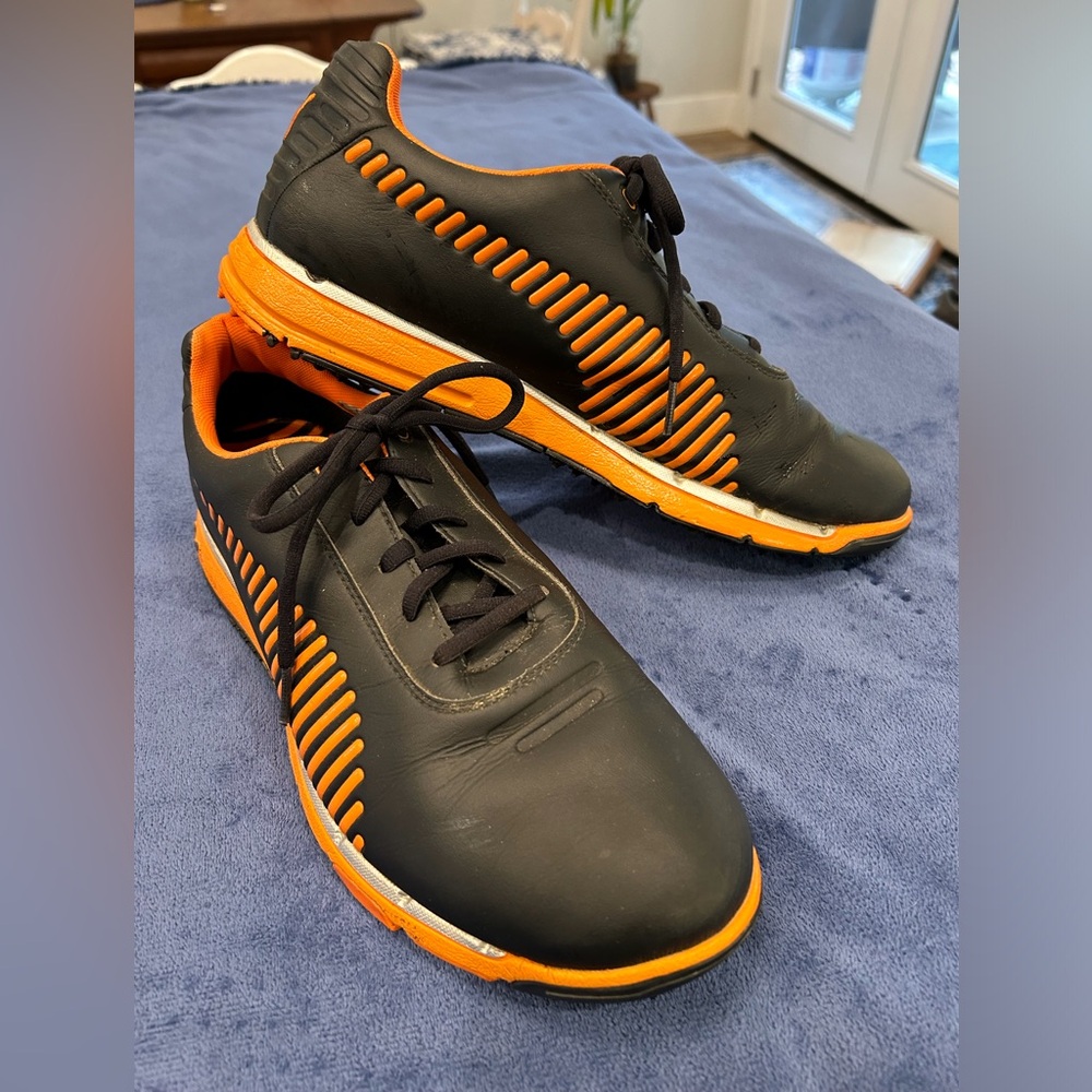 PUMA MENS SIZE 11 Medium BLACK ORANGE GOLF SHOES ALMOST NEW
